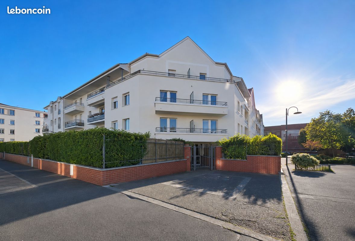 Appartement 2 pièces 37 m² · à Neuilly-sur-Marne · 37 m² · 179 000 €