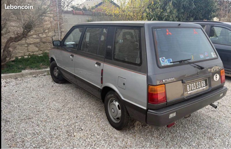 Mitsubishi Space wagon 1.8 90 ch (image 2)