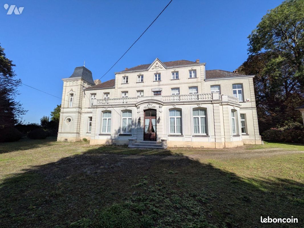 Maison 18 pièces 410 m² · à Herlincourt · 410 m² · 623 400 €