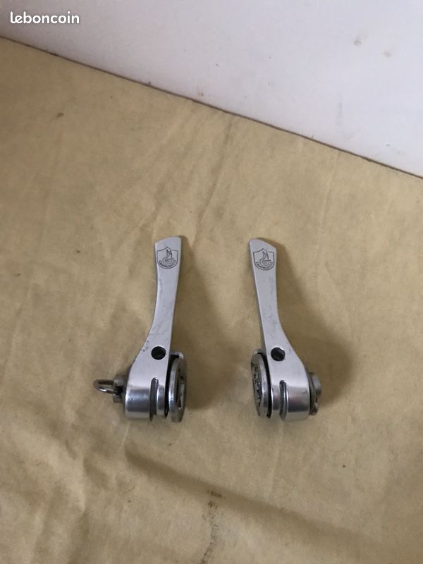 Manette Campagnolo Centaur 11vitesses (2018-2020) - Les Mains Dans Le Guidon Wazemmes