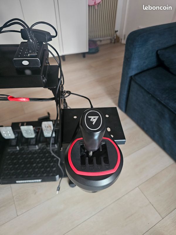 Setup Simracing Thrustmaster T128 + T3PM + TH8S + Cockpit VEVOR (image 3)