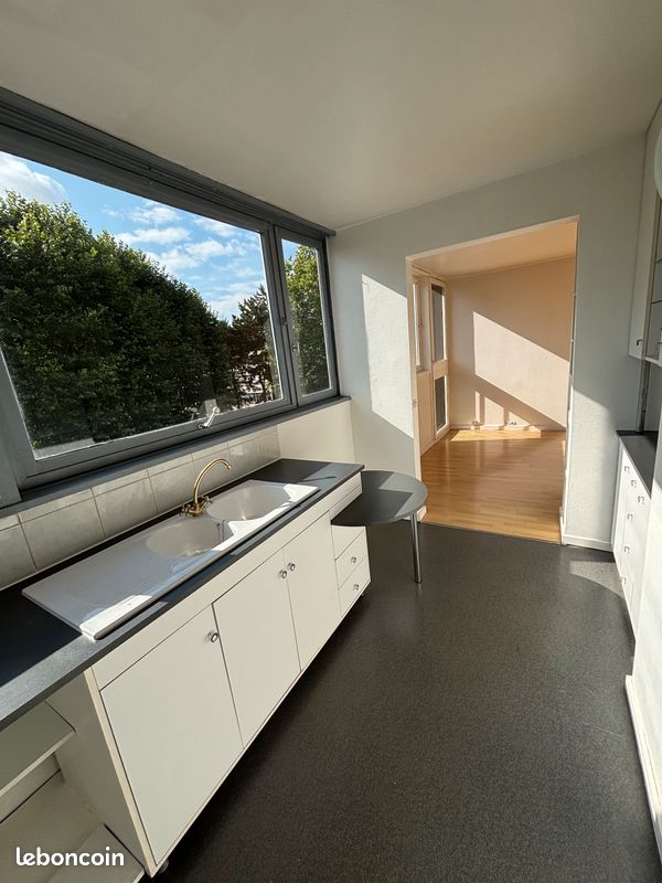 Appartement 2 pièces 41 m² · à Lille · 41 m² · 710 €