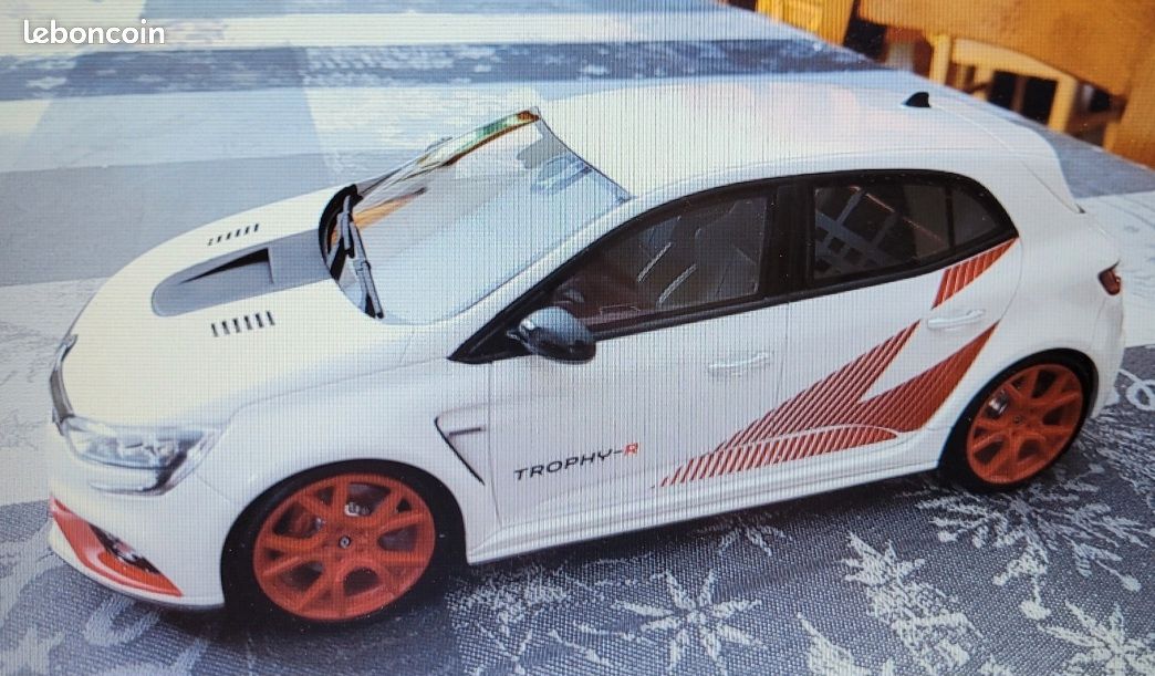 Maquette Renault Megane 4RS 1/18 Ottomobile - Orange, Résine, Neuf