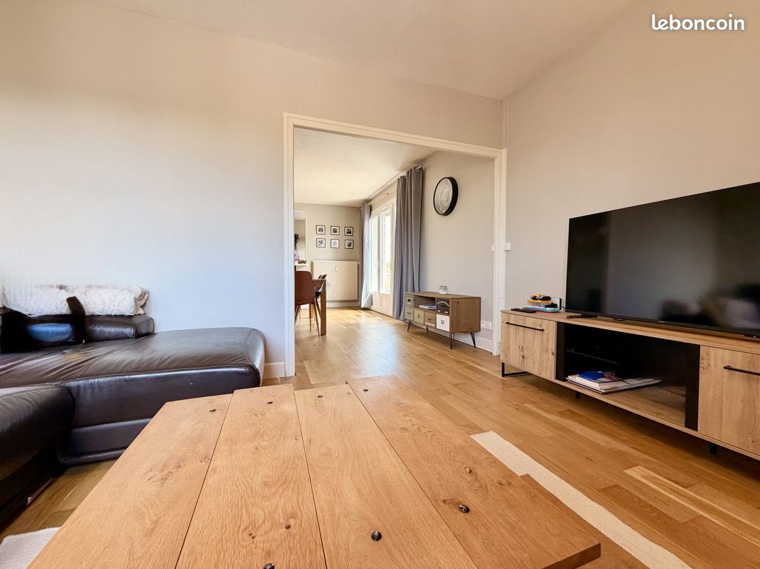 Appartement 5 pièces 101 m² · à Corbelin · 101 m² · 159 000 €