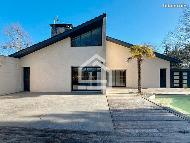 Maison 6 pièces 160 m²