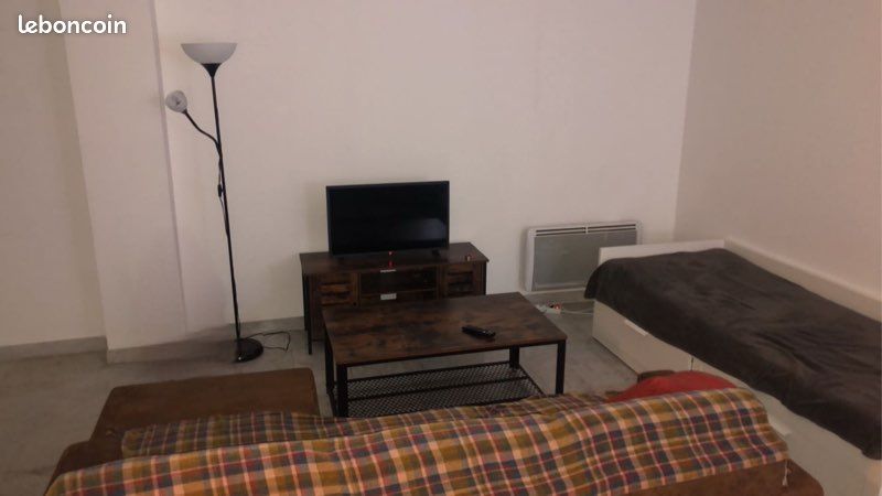 Table basse en bois (image 3)