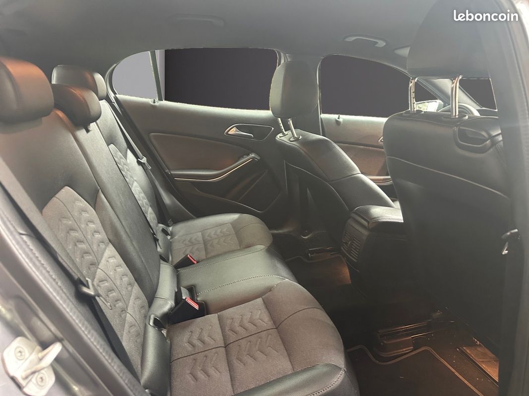 MERCEDES GLA BUSINESS 200 d 7-G DCT Business Edition Phase 2 (image 8)