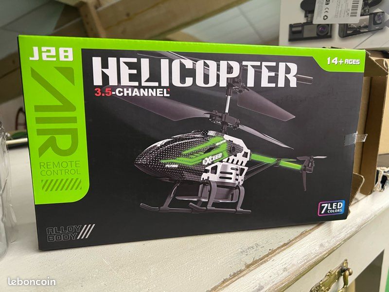 Hélicoptère modélisme (neuf) Modélisme
