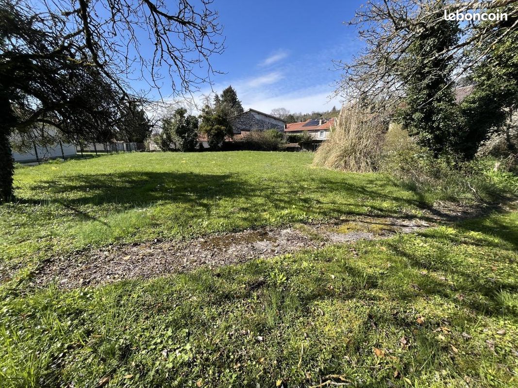 Terrain 859 m² · à Châtillon-la-Palud · 859 m² · 99 000 €