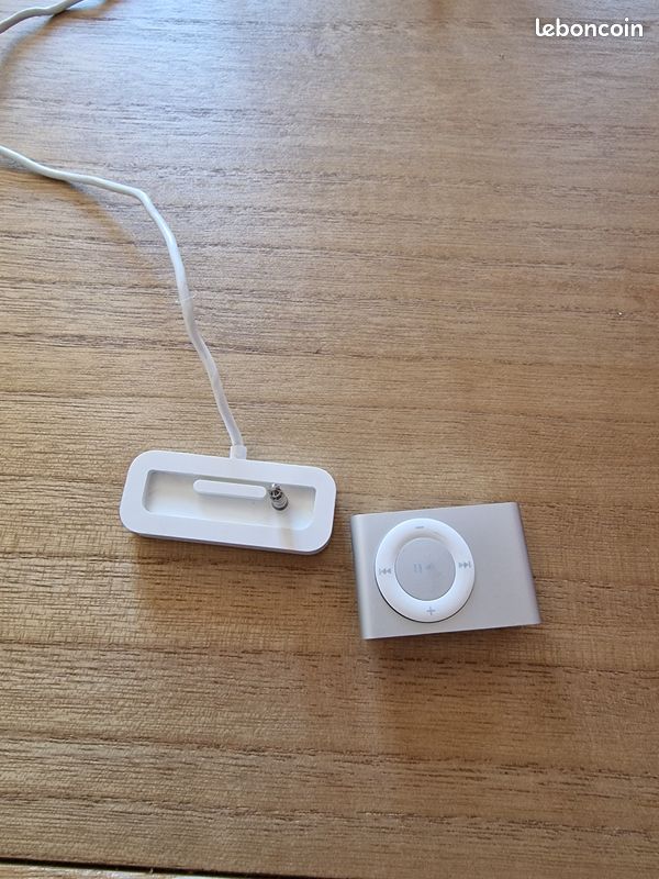 Vend lecteur mp3 apple ipod shuffle (image 2)