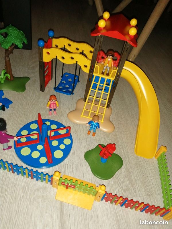 Square playmobil 5568 (image 1)