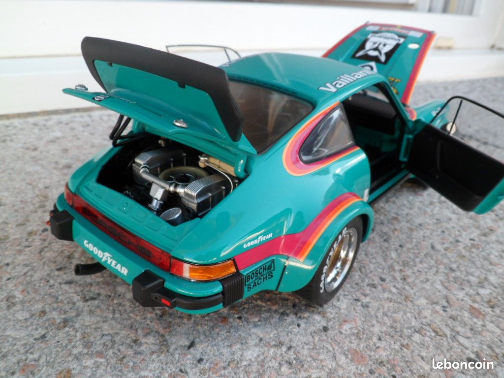 1/18........Rare Porsche 934 RSR N°9 VAILLANT.........Schuco (image 4)
