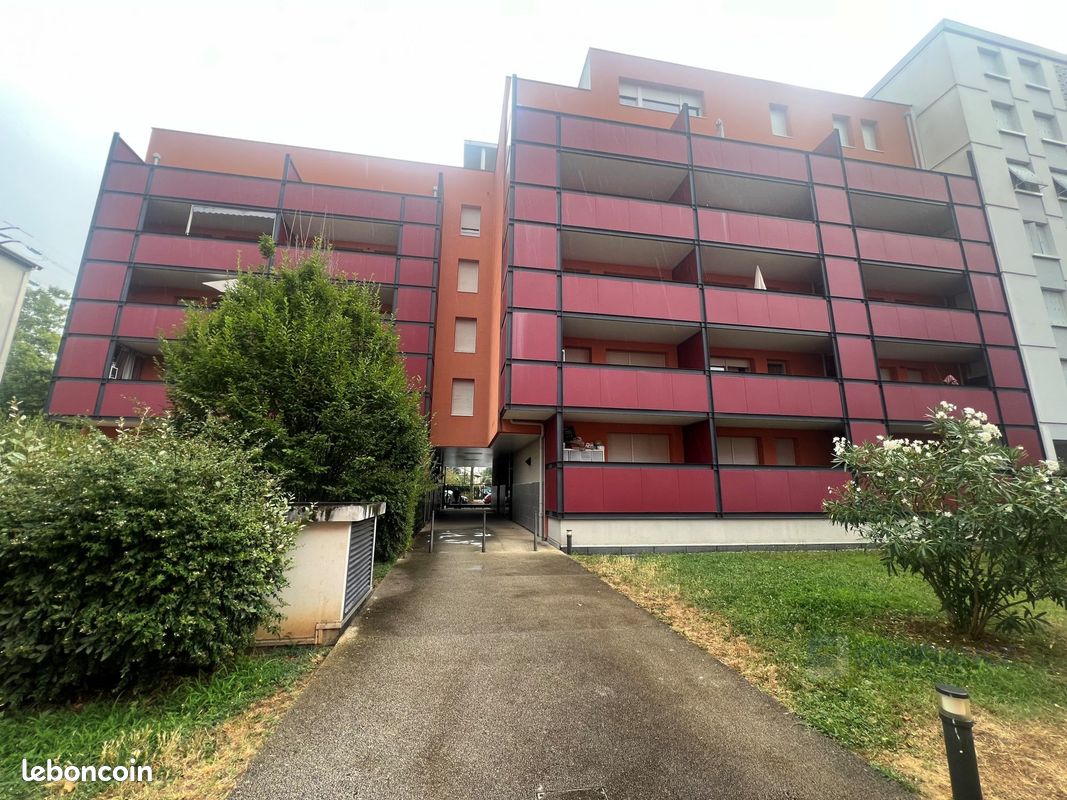 Appartement 2 pièces 39 m² · à Vénissieux · 39 m² · 125 000 €