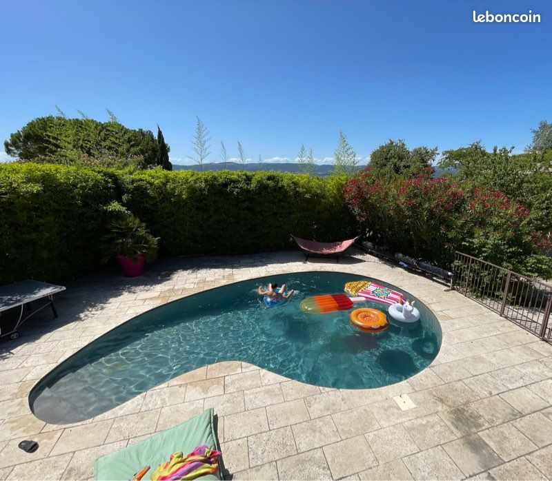 Maison 8 pièces 178 m² · à Étoile-sur-Rhône · 178 m² · 520 000 €