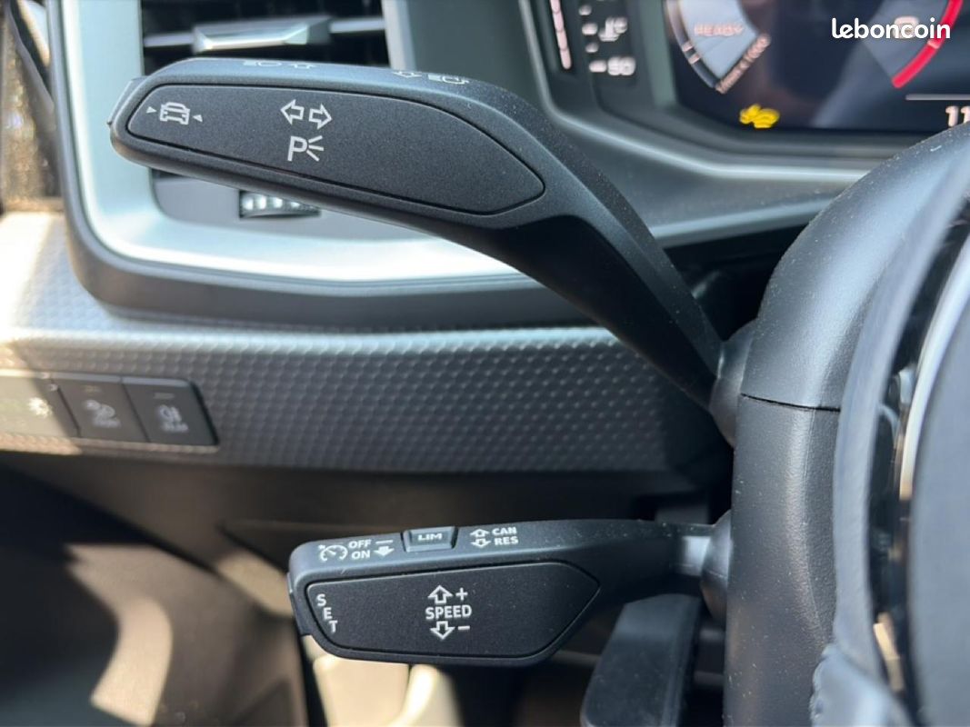 AUDI A1 SPORTBACK 30 tfsi 116 s line s tronic 7 (image 20)