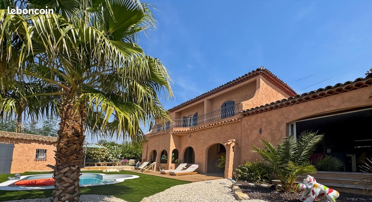 Maison 5 pièces 231 m² · à Fréjus · 231 m² · 779 000 €
