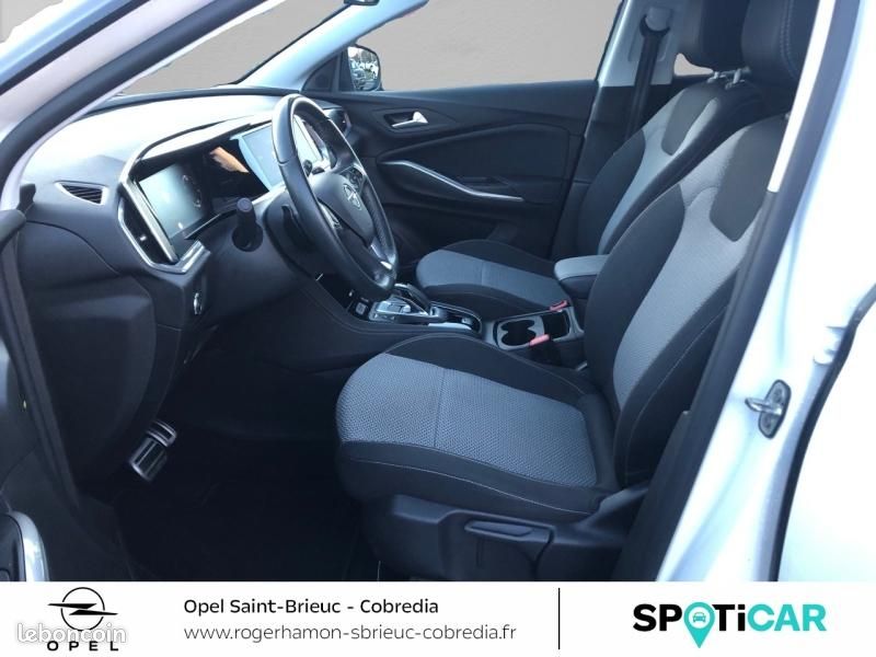 Opel Grandland 1.2 Turbo 130ch GS BVA8 (image 9)