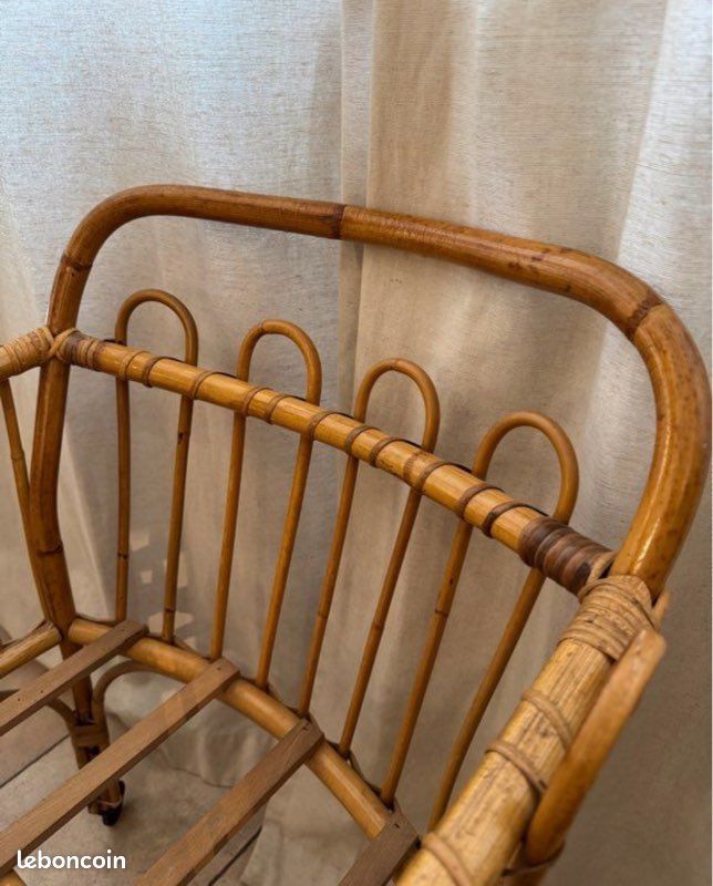 Ancien berceau en rotin avec matelas (image 5)