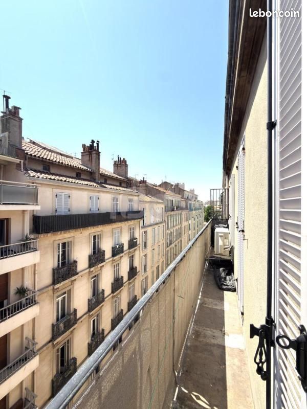 Appartement 2 pièces 54 m² · à Toulon · 54 m² · 652 €