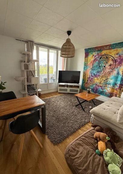 Appartement 3 pièces 58 m² · à Sainte-Foy-lès-Lyon · 58 m² · 1 090 €