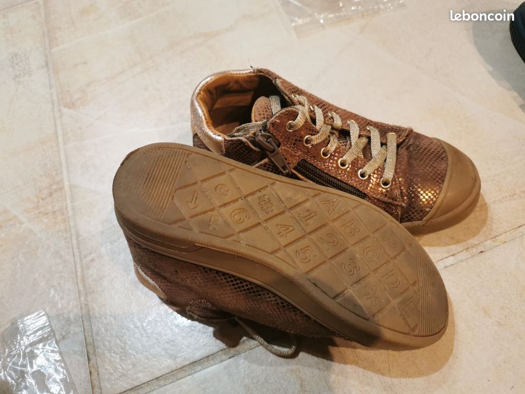 Chaussures en cuir enfant taille 29 (image 2)