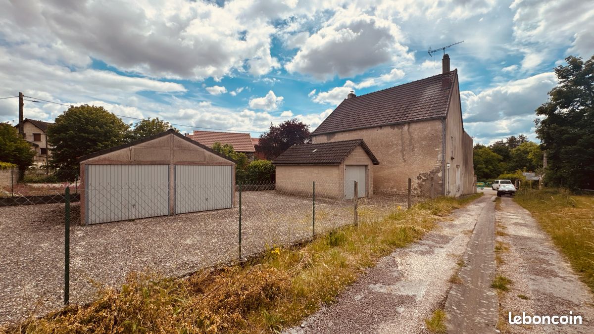 Parking/box Mailly-le-Château (image 1)