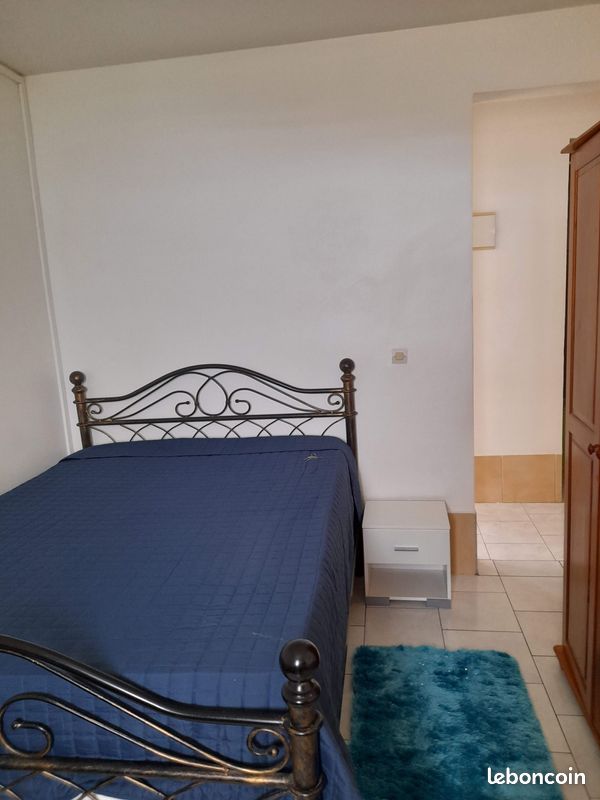 Appartement 1 pièce 20 m² · à Gourbeyre · 20 m² · 550 €/mois