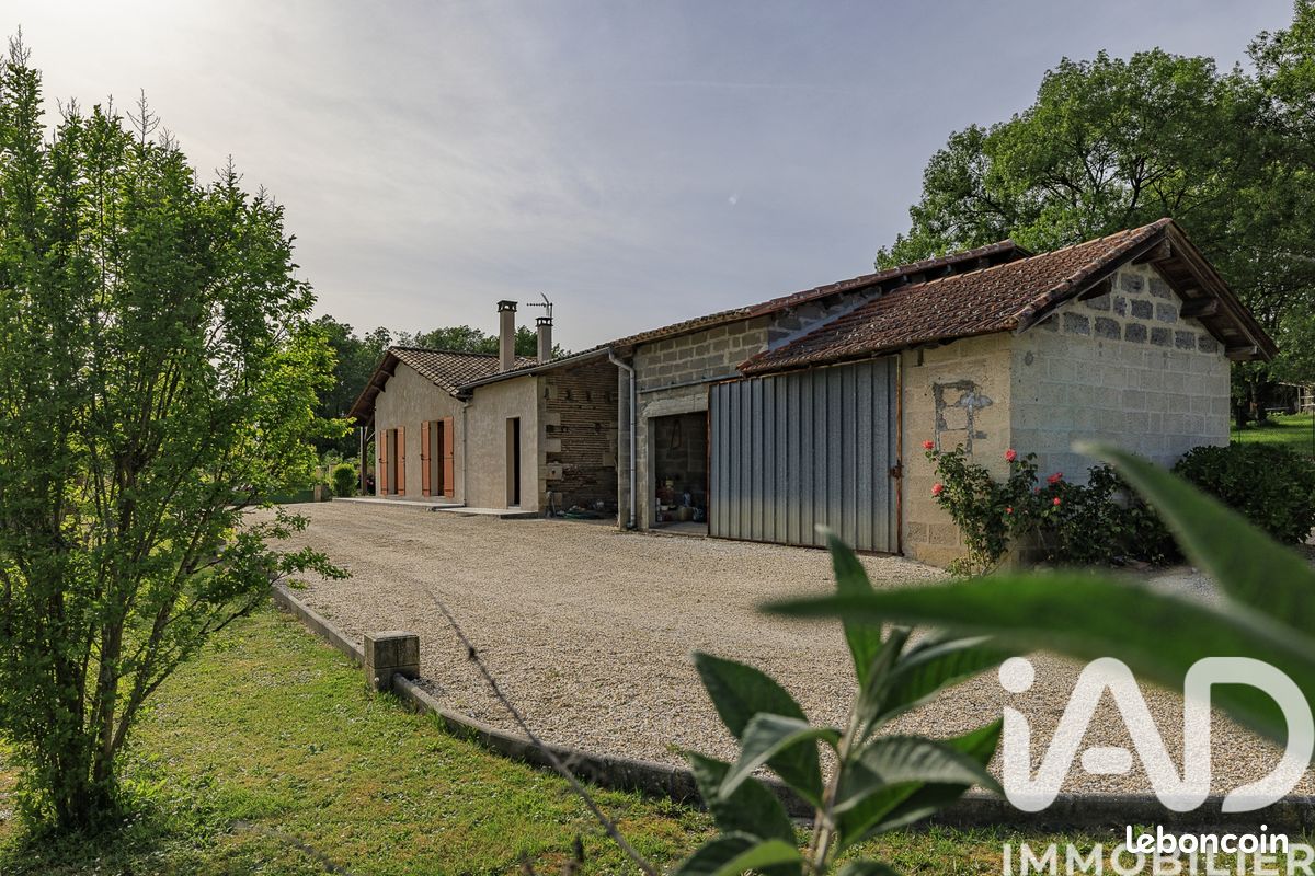 Maison 5 pièces 107 m² · à Saint-Christophe-de-Double · 107 m² · 199 000 €