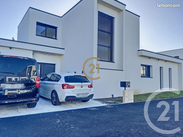 Maison 4 pièces 146 m²