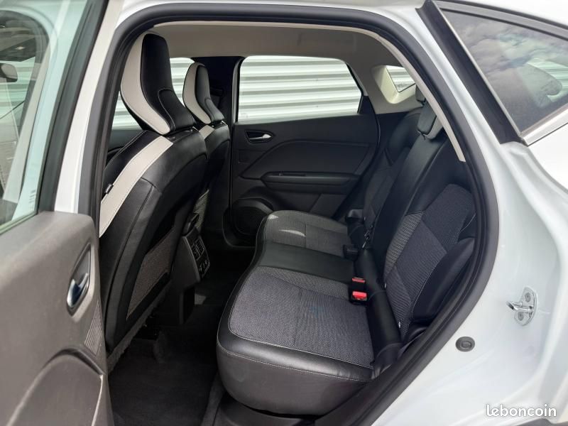 Renault Captur 1.0 TCe 90ch Intens (image 9)