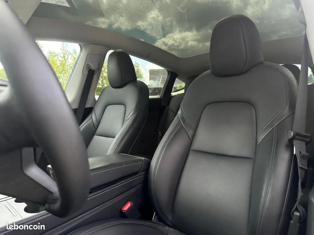 TESLA MODEL Y AWD Performance PH1 - GARANTIE CONSTRUCTEUR (image 13)