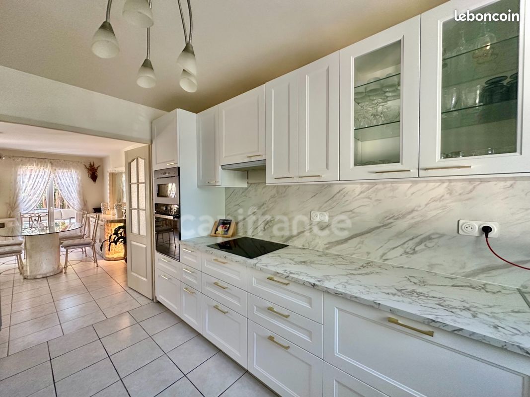 Maison 5 pièces 136 m² (image 3)