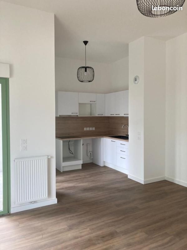 Appartement 3 pièces 64 m² · à Floirac · 64 m² · 898 €