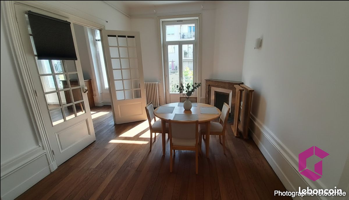 Appartement 2 pièces 92 m² · à Annonay · 92 m² · 135 000 €
