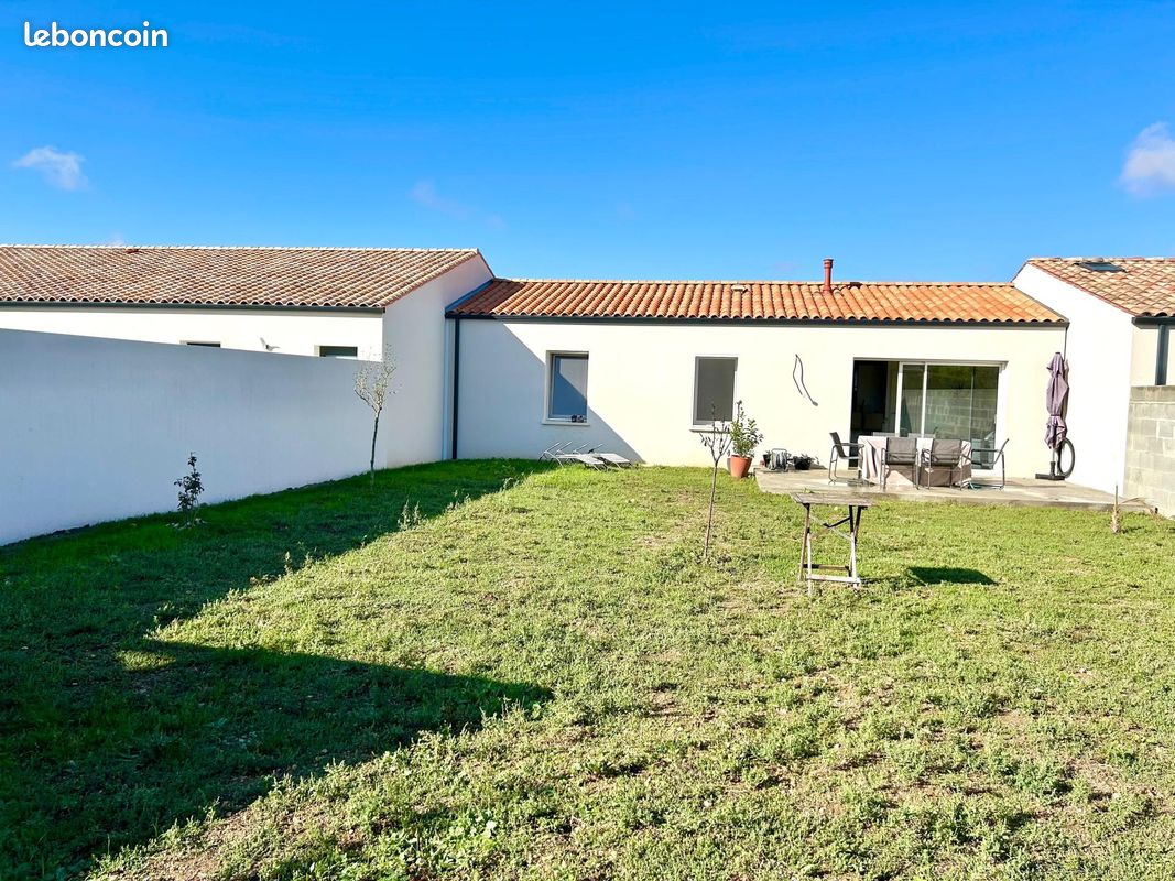 Maison 4 pièces 65 m² · à Ballon · 65 m² · 229 000 €