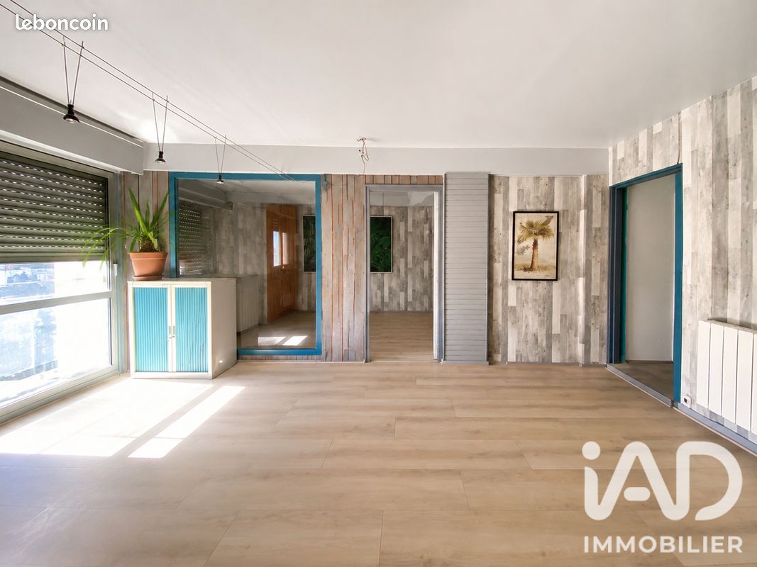 Appartement 5 pièces 129 m² · à Limoges · 129 m² · 145 000 €