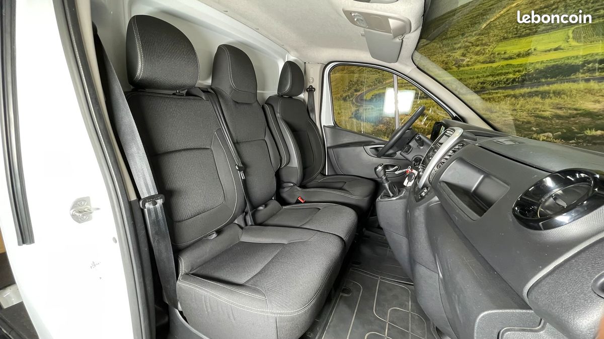 RENAULT TRAFIC L1H1 1000KG DCI 95ch GRAND CONFORT (GALERIE) PRIX HT (image 3)