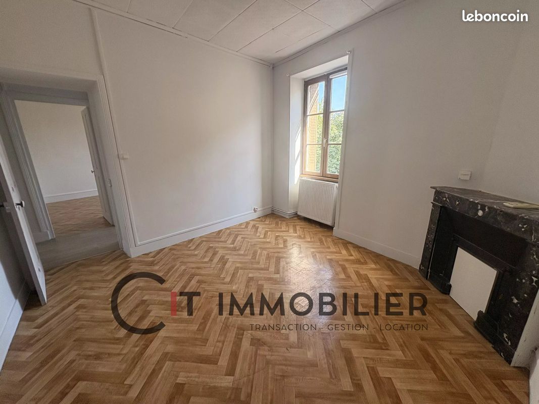 Appartement 3 pièces 55 m² · à La Tour-du-Pin · 55 m² · 495 €/mois