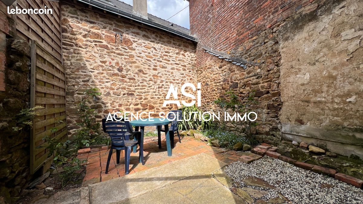 Maison 5 pièces 107 m² · à Courcité · 107 m² · 81 000 €