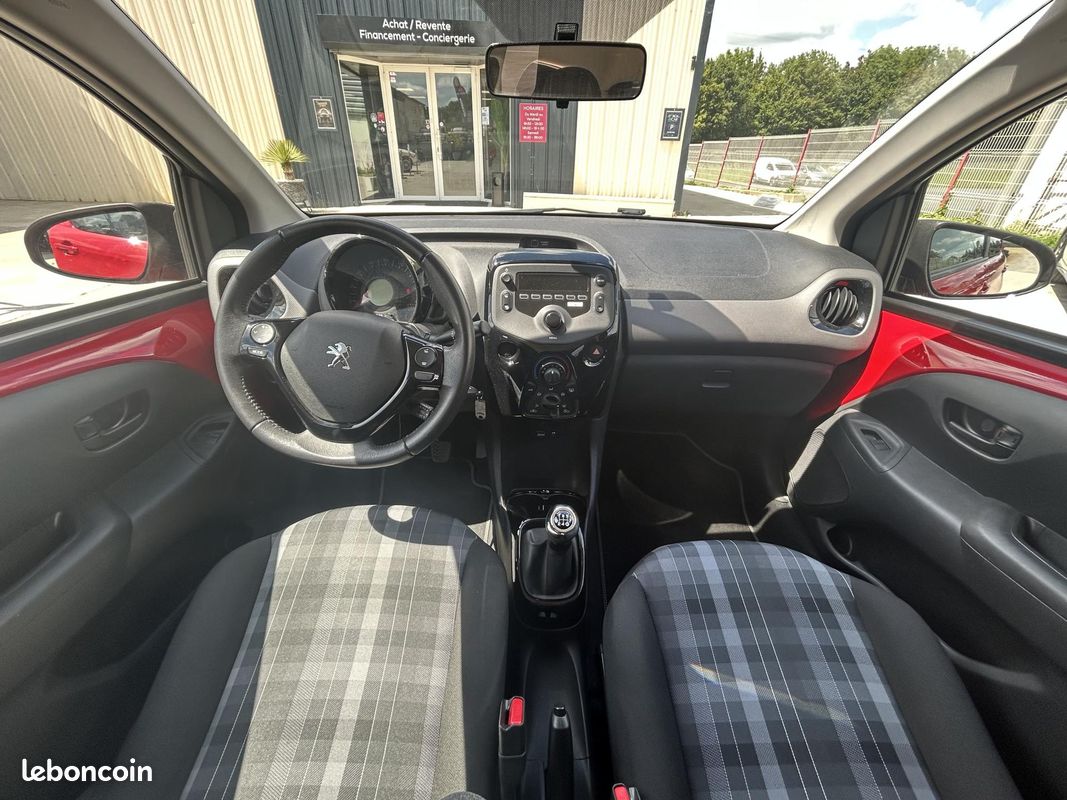 PEUGEOT 108 1.0 VTi - 72 Style - Garantie 12 mois (image 7)
