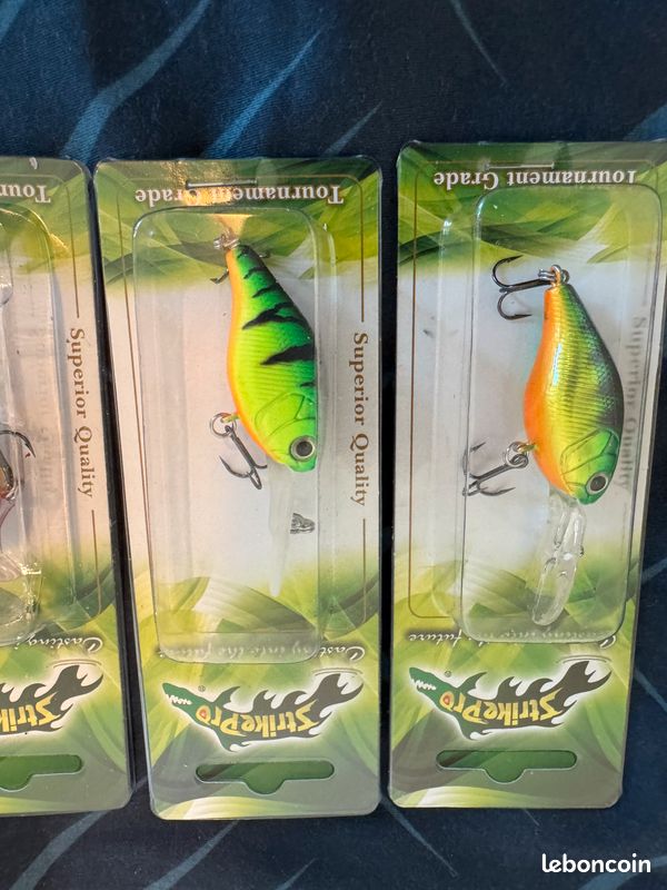 Lot De Leurres Crankbait Et Jerkbait Pour Truite - NEUF (sans Marque)