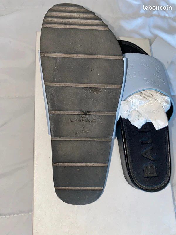 Sublime paire de claquettes de luxe “ BALENCIAGA ” modèle PELLE S