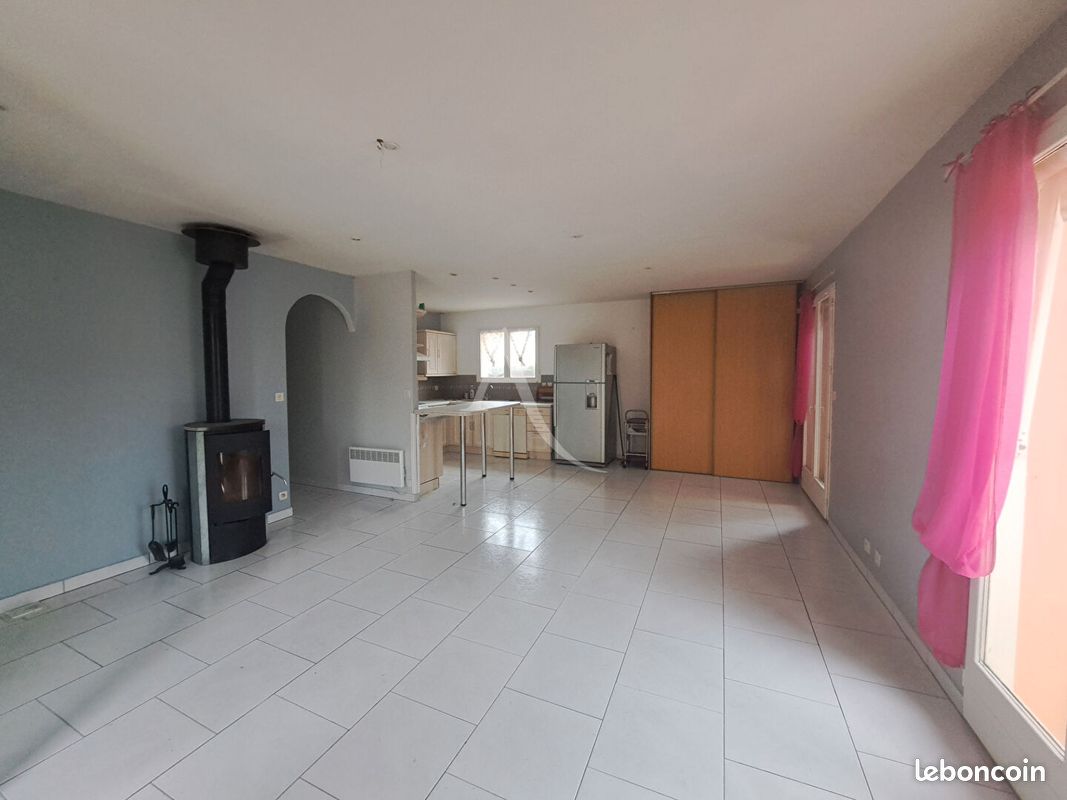 Maison 5 pièces 82 m² - Villeneuve-de-Marsan 40190 (image 3)