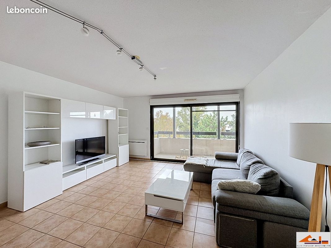 Appartement 3 pièces 67 m² · à Blagnac · 67 m² · 215 000 €