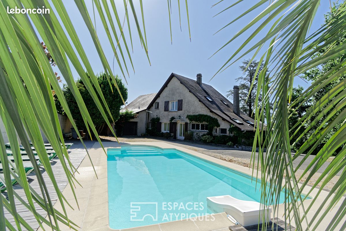 Maison 8 pièces 303 m² · à Lée · 303 m² · 549 000 €