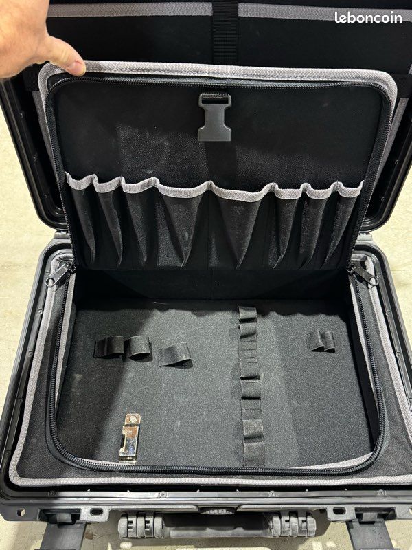 Caisse à outils type peli case (image 4)