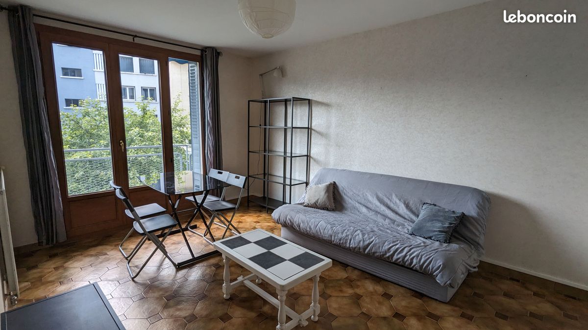 Appartement 3 pièces 57 m² · à Saint-Martin-d'Hères · 57 m² · 743 €/mois