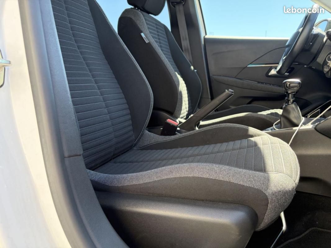 Peugeot 208 1.5 BlueHDi 100ch Style (image 8)