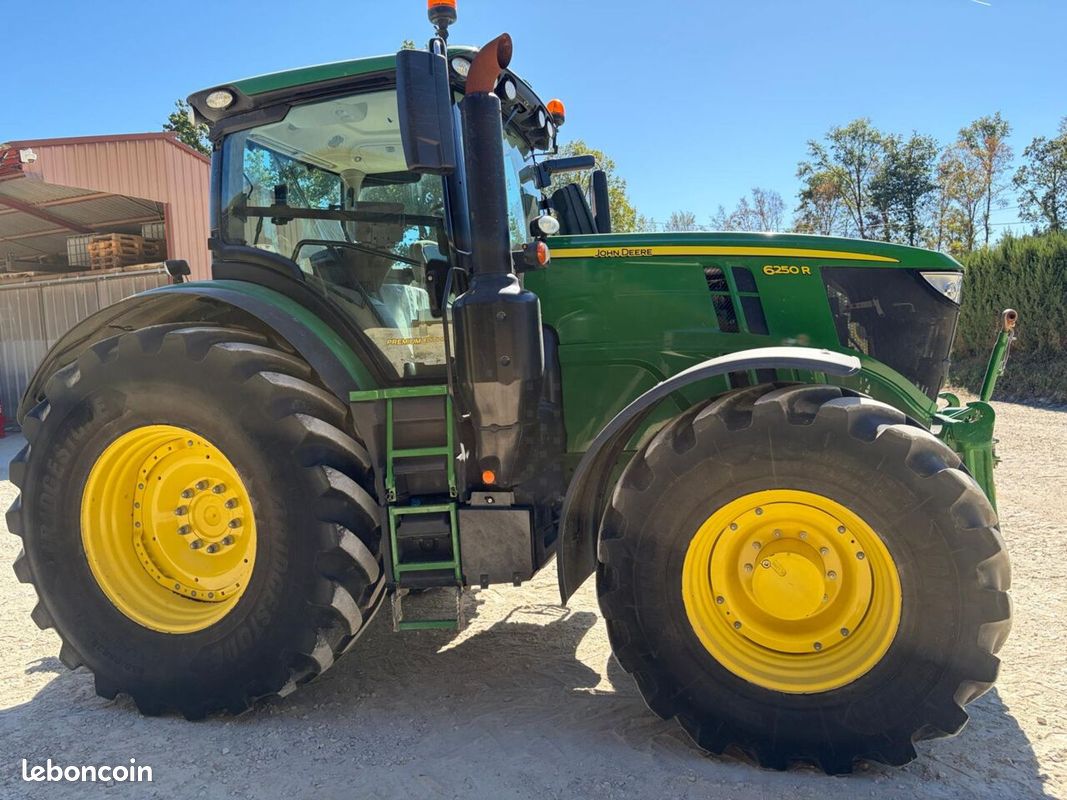 John Deere 6250R PREMIUM EDITION COMMAND PRO / PDF - Tracteurs