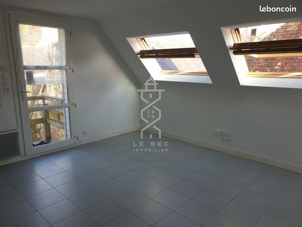 https://img.leboncoin.fr/api/v1/lbcpb1/images/9e/f6/12/9ef6123f1db096418c67e49e7cd247e52adbab88.jpg?rule=ad-image